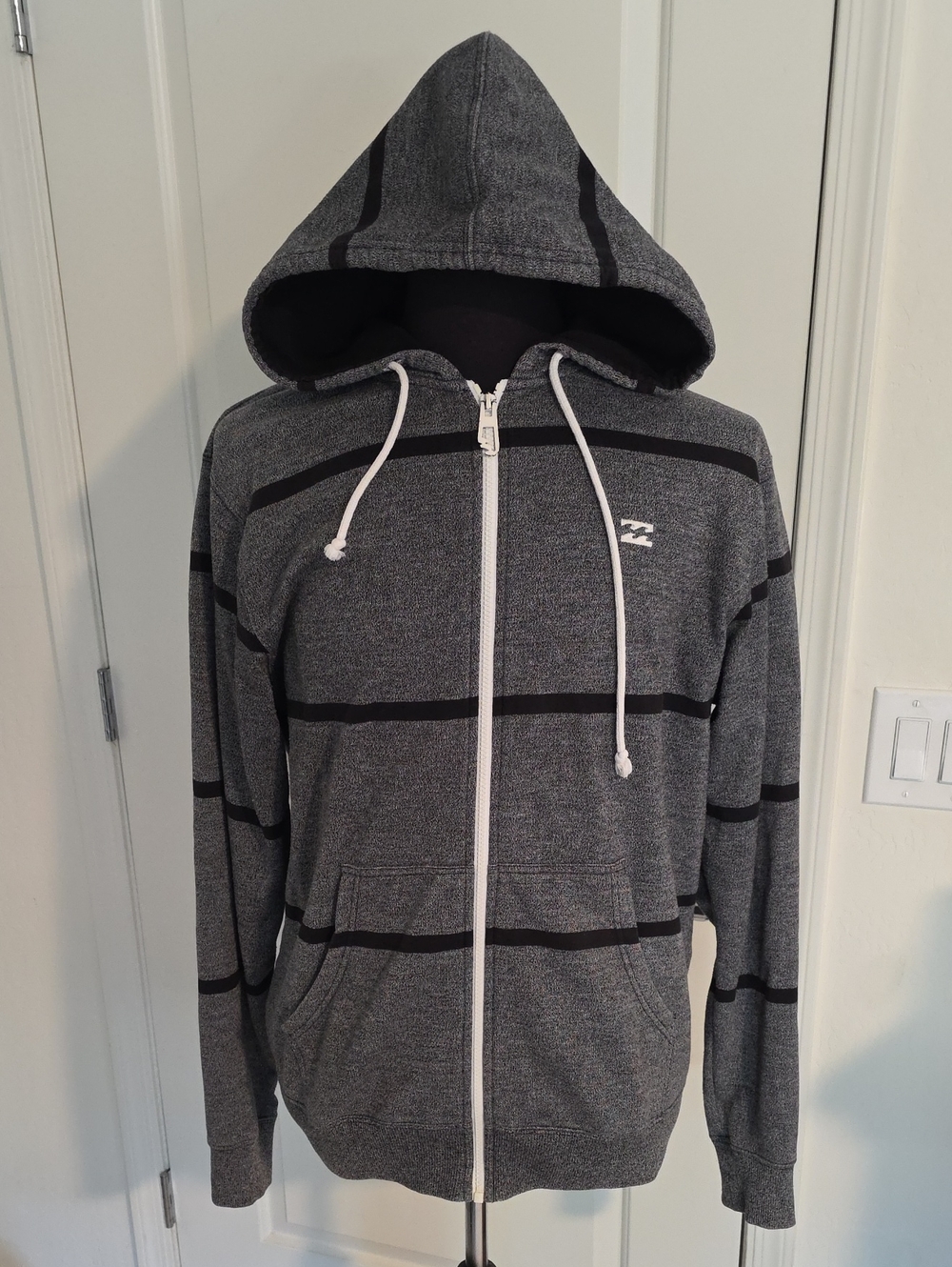 Billabong Men's Gray Zip-Up Hoodie with Black Stripes